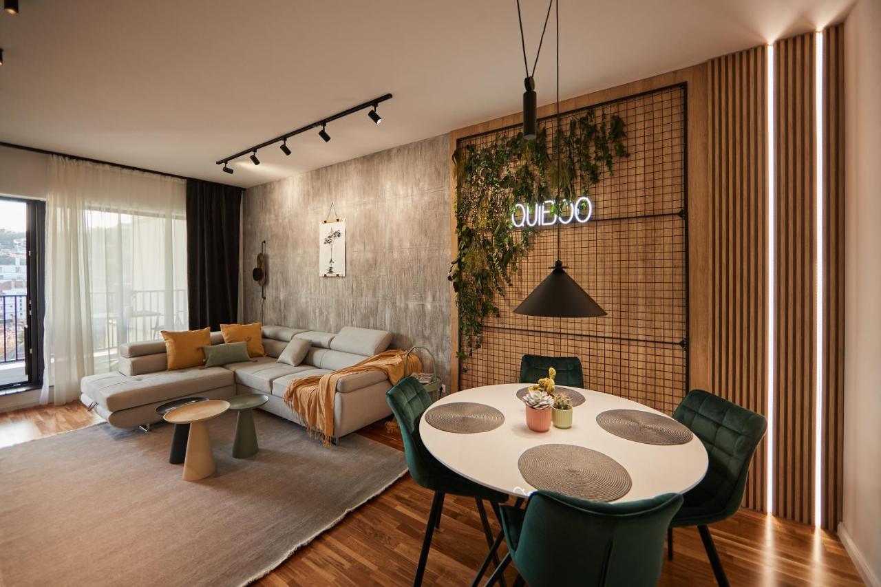 Quiboo Cosmopolit Apartment Brasov Luaran gambar