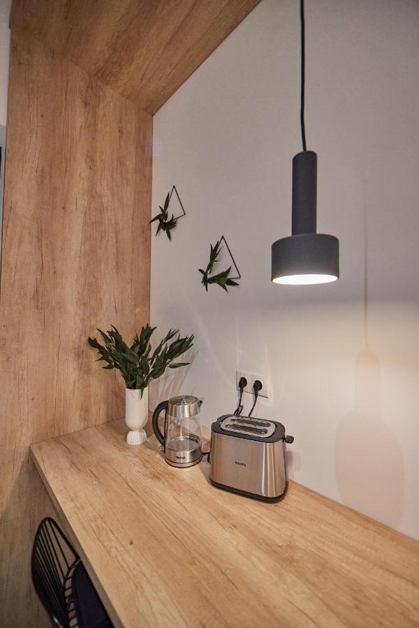 Quiboo Cosmopolit Apartment Brasov Luaran gambar