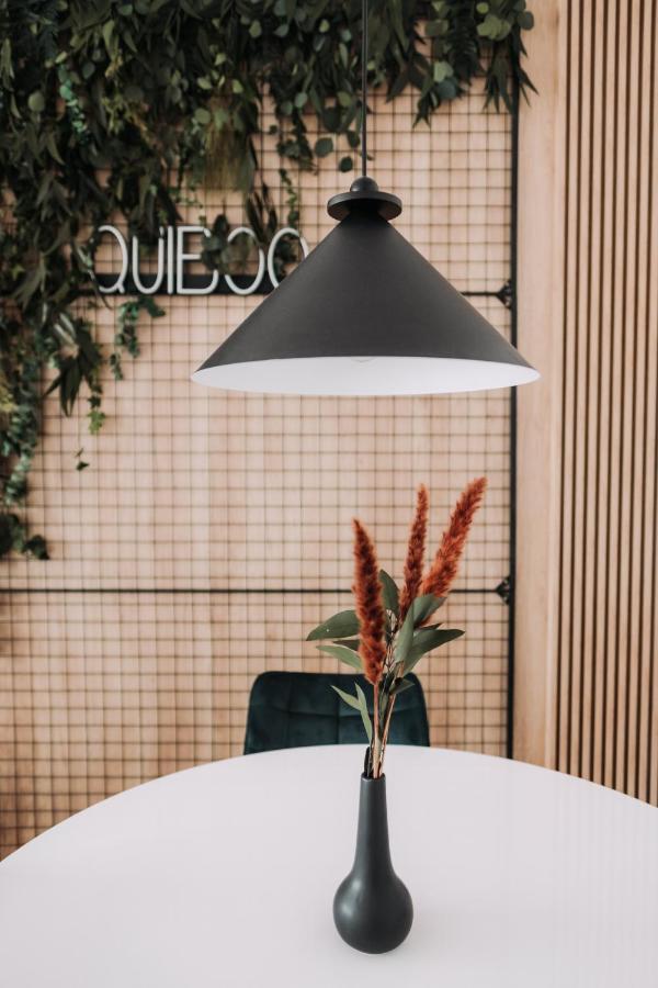Quiboo Cosmopolit Apartment Brasov Luaran gambar
