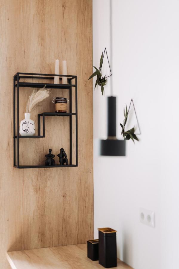 Quiboo Cosmopolit Apartment Brasov Luaran gambar